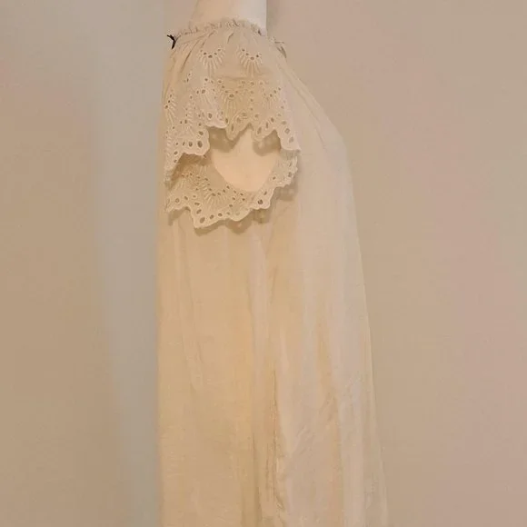 Who What Wear Eyelet Lace Flutter Sleeve Dress Size XS NWT - Picture 5 of 7